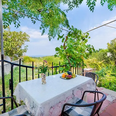 Sime Apartment *