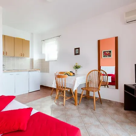 Sime Apartmán Lopar